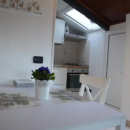 Apartment Franca Como